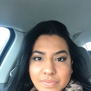 Meet your Posher, Sandra